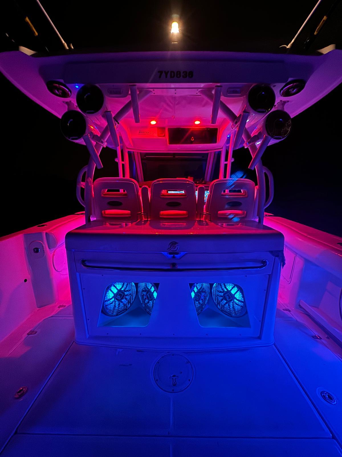 marine audio boston whaler