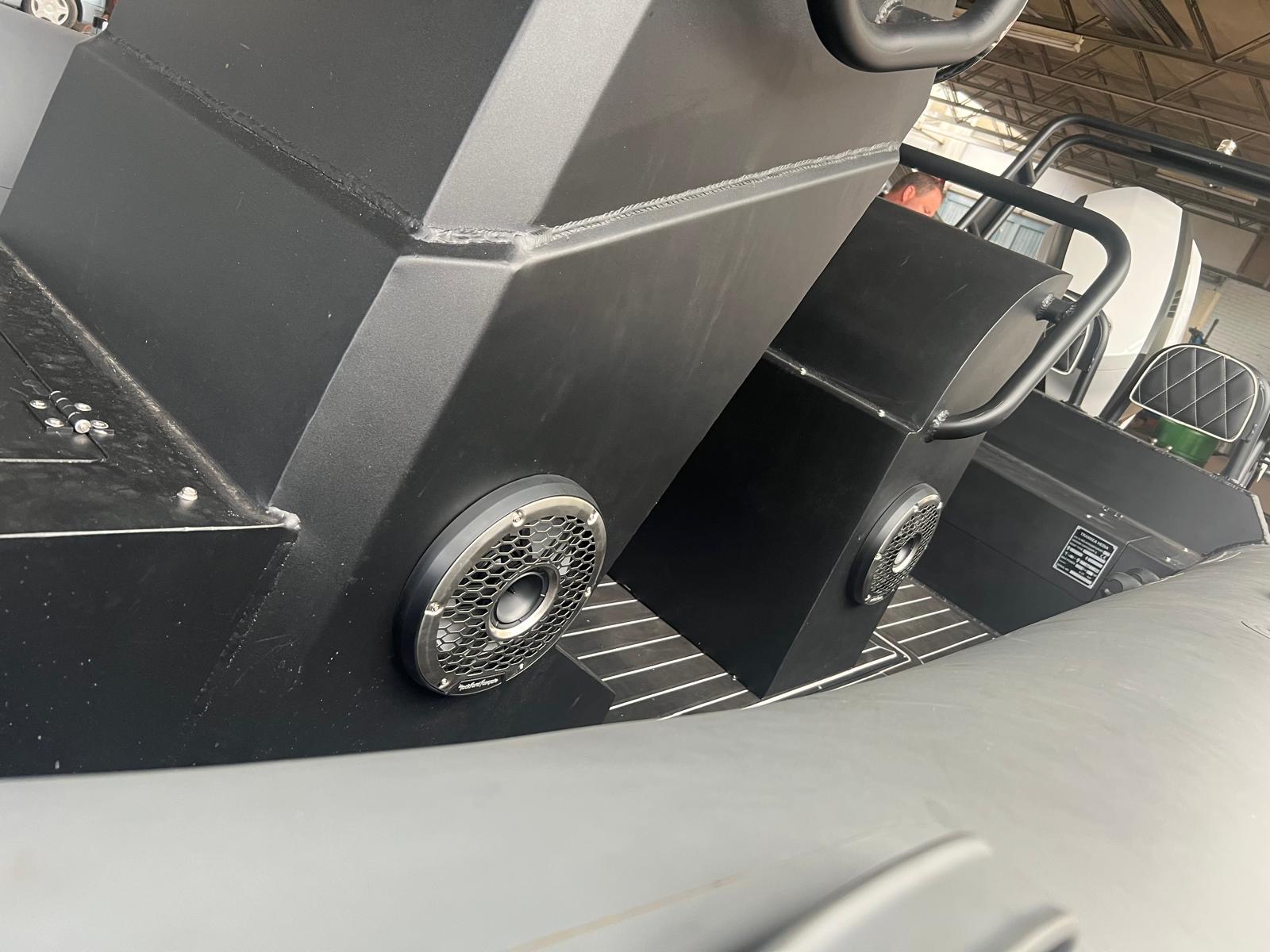 Yacht Premium Marine Audio